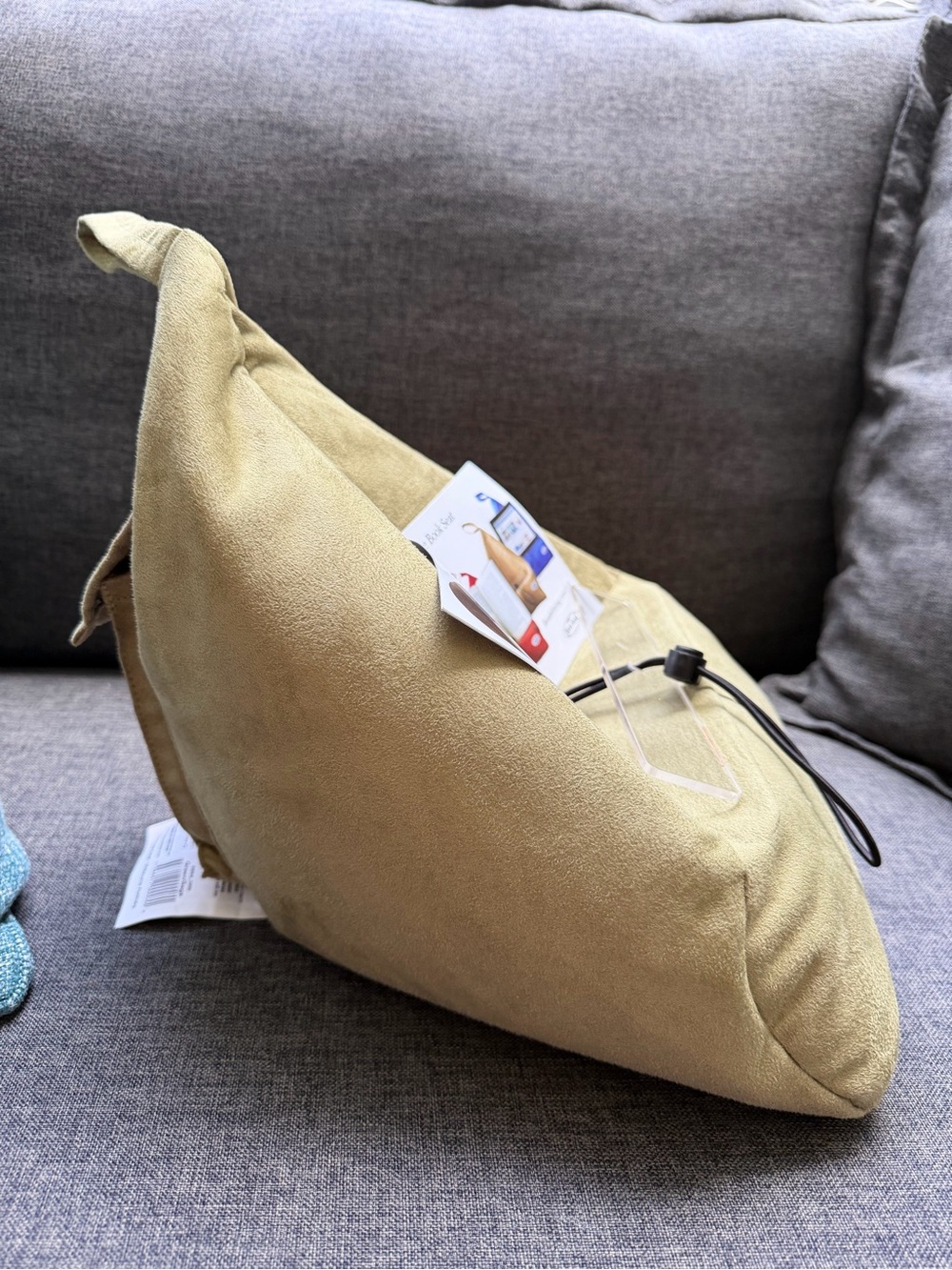 The Book Seat Reading Pillow NWT - Picture 5 of 6